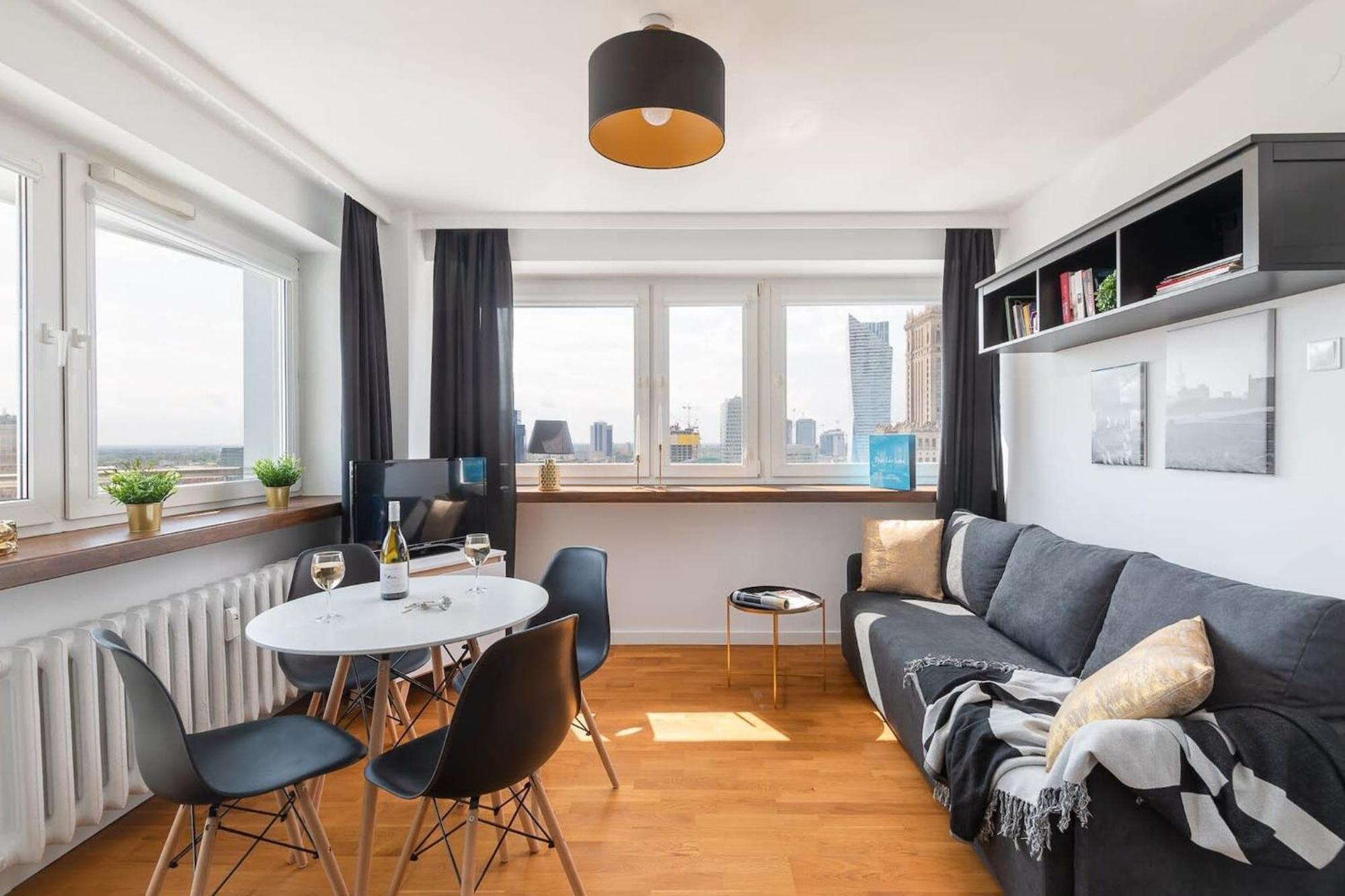 Chmielna 35 - City View Apartment By Noclegi Renters วอร์ซอ ภายนอก รูปภาพ